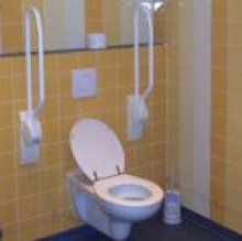 zeer ruime sanitaire unit, welke helemaal zijn aangepast. ,  Camping Het Koningsdiep, Ureterp, Friesland
