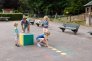 RCN-Vakantiepark-de-Noordster-vader-met-kinderen-spelen