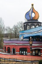  Ronald McDonald Kindervallei , Vlakenburg, Als uw kind een lichamelijke of meervoudige beperking heeft of langdurig ziek is, kan het een grote stap zijn om op een aangepaste vakantie te gaan